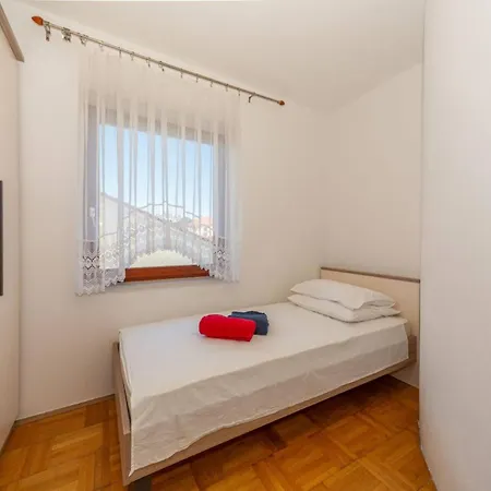 Three Bedroom In Biograd Biograd Na Moru