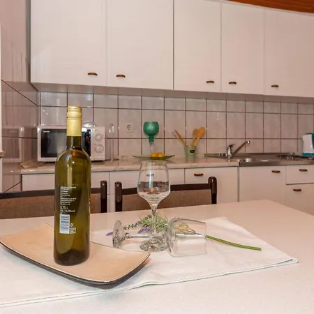 Three Bedroom In Biograd Biograd Na Moru