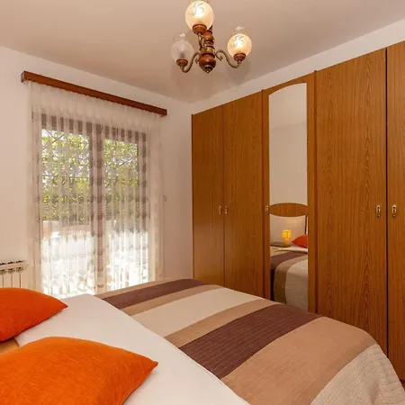 Three Bedroom In Biograd Guest house *