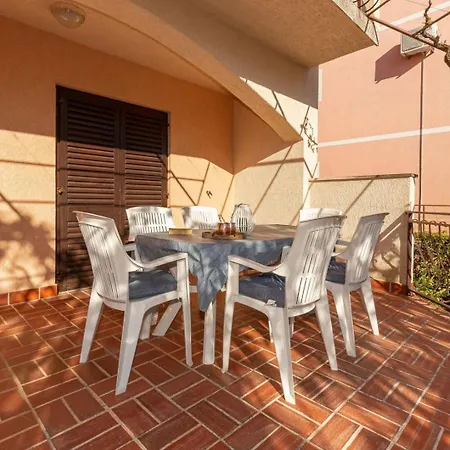 Three Bedroom In Biograd Guest house Biograd Na Moru