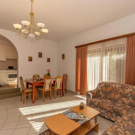 Three Bedroom In Biograd * Biograd Na Moru