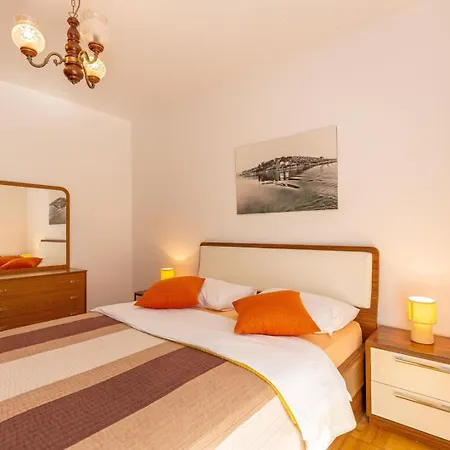 Three Bedroom In Biograd Guest house