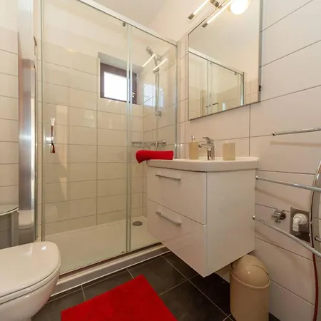 Three Bedroom In Biograd