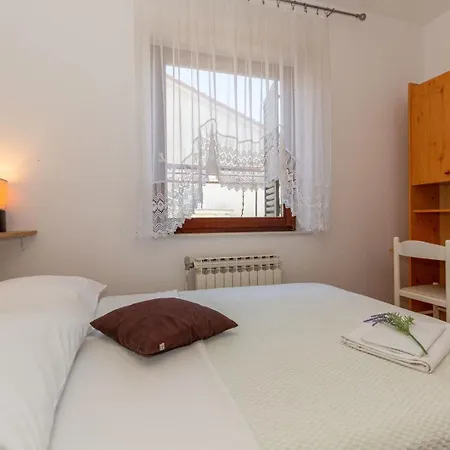 Vendégház Three Bedroom In Biograd